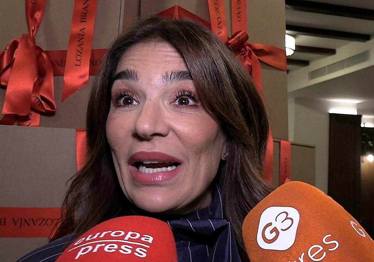 Raquel Bollo, ante los medios de comunicación.