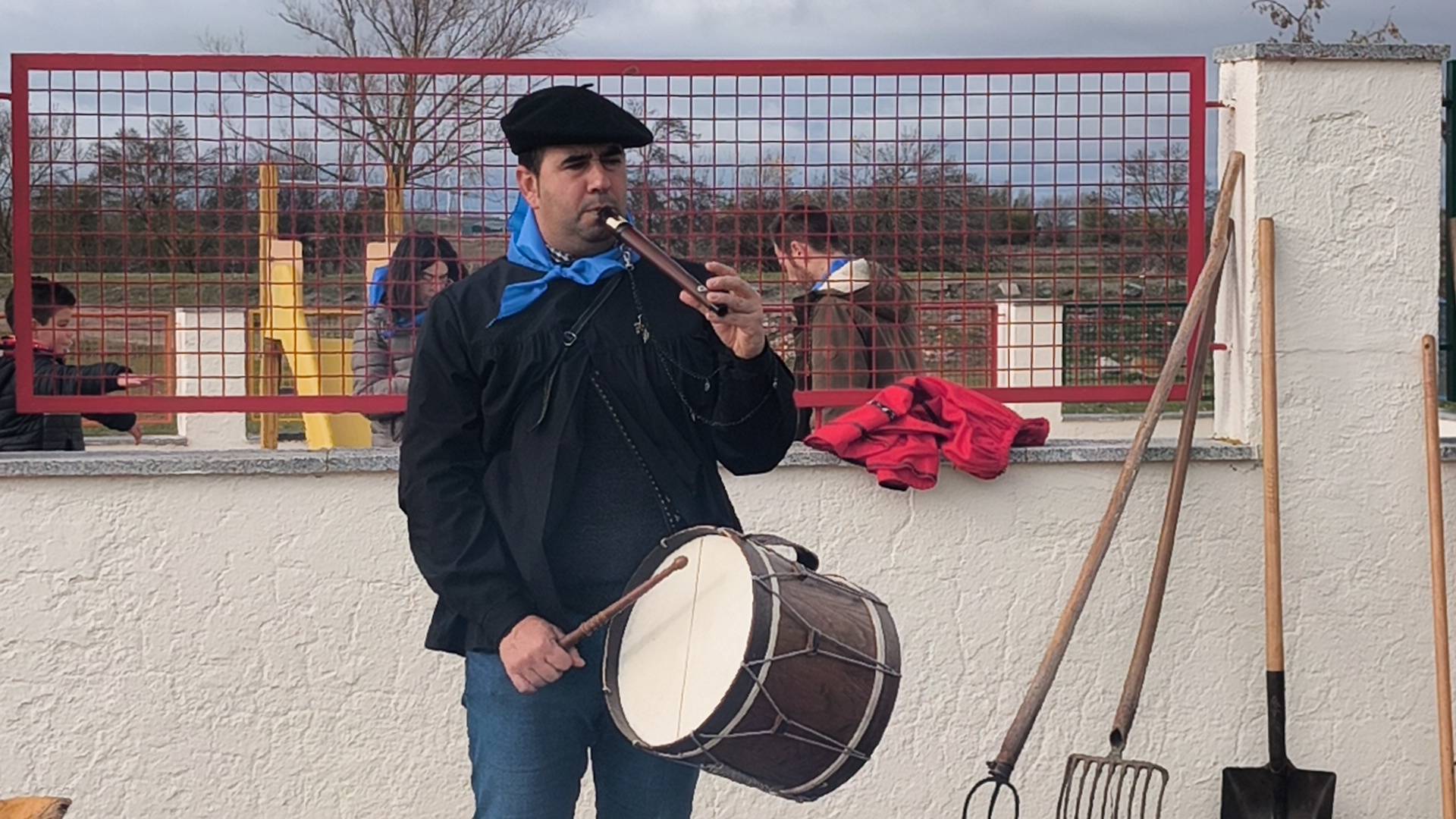 Homenaje a los más sabios en Coca de Alba