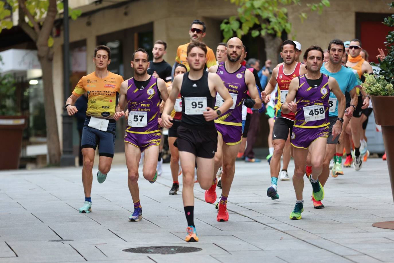 La VII edición de la carrera &#039;Corre por tu médico&#039;, en imágenes