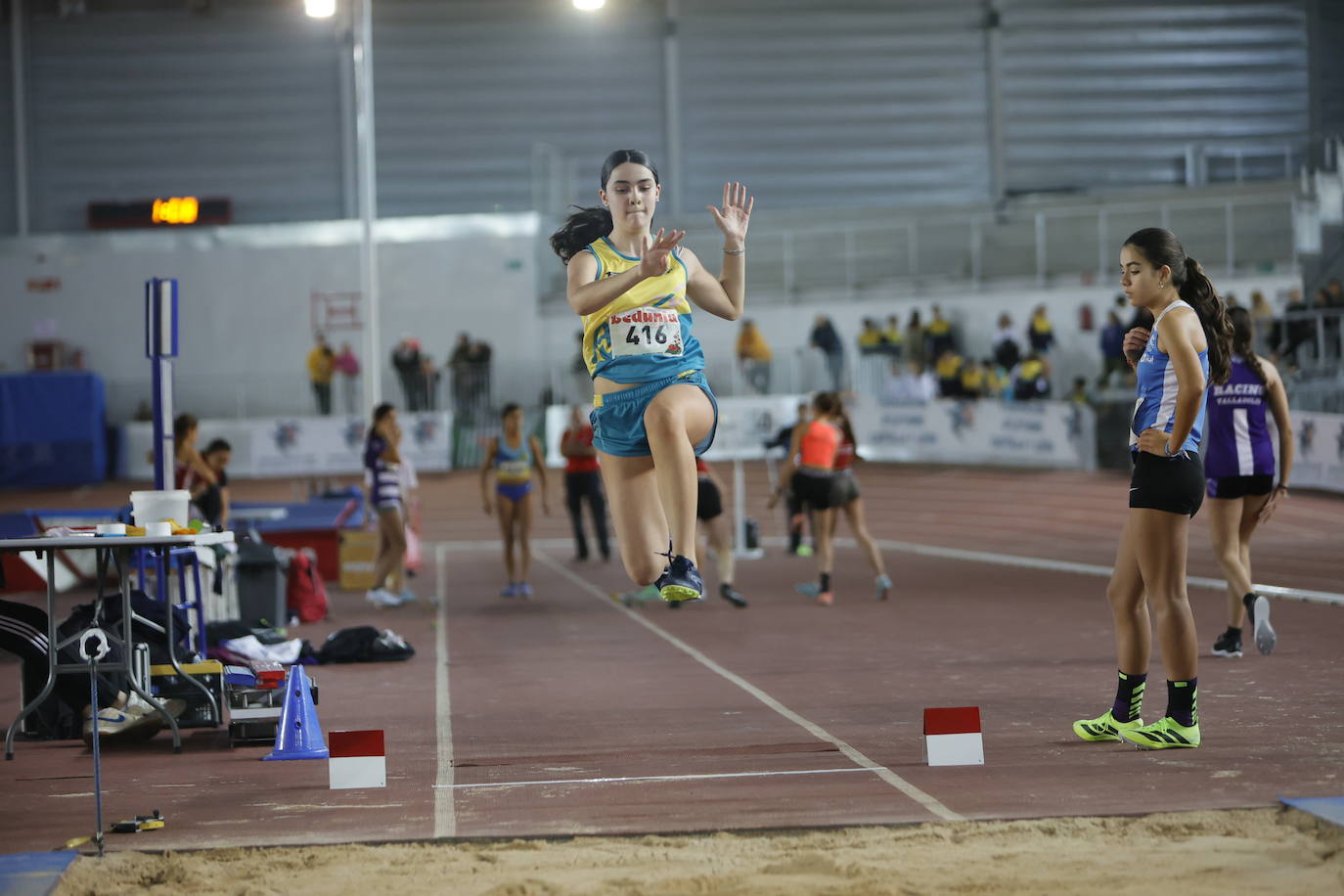 Las imágenes de una gran tarde de atletismo en la Carlos Gil Pérez