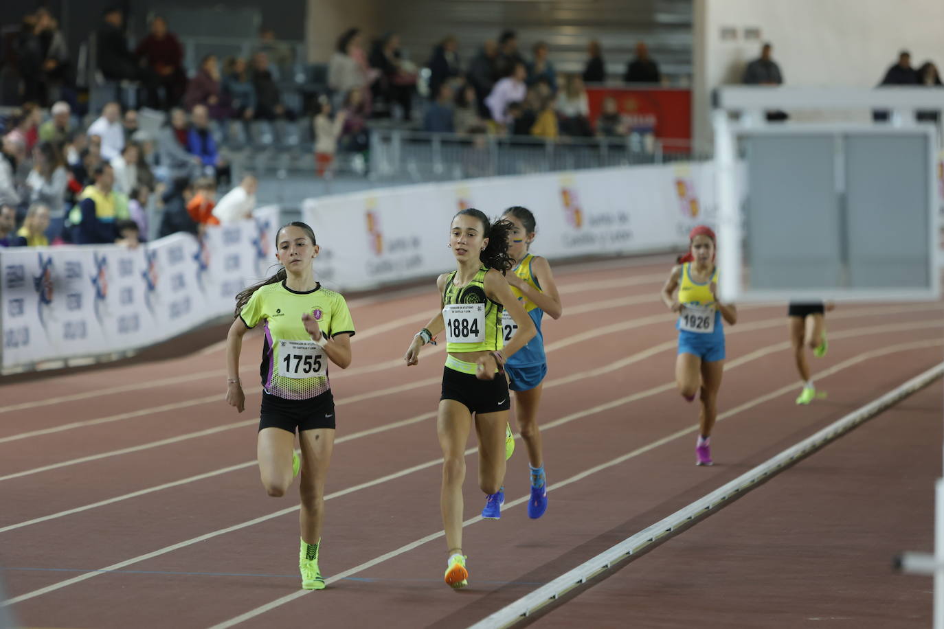 Las imágenes de una gran tarde de atletismo en la Carlos Gil Pérez