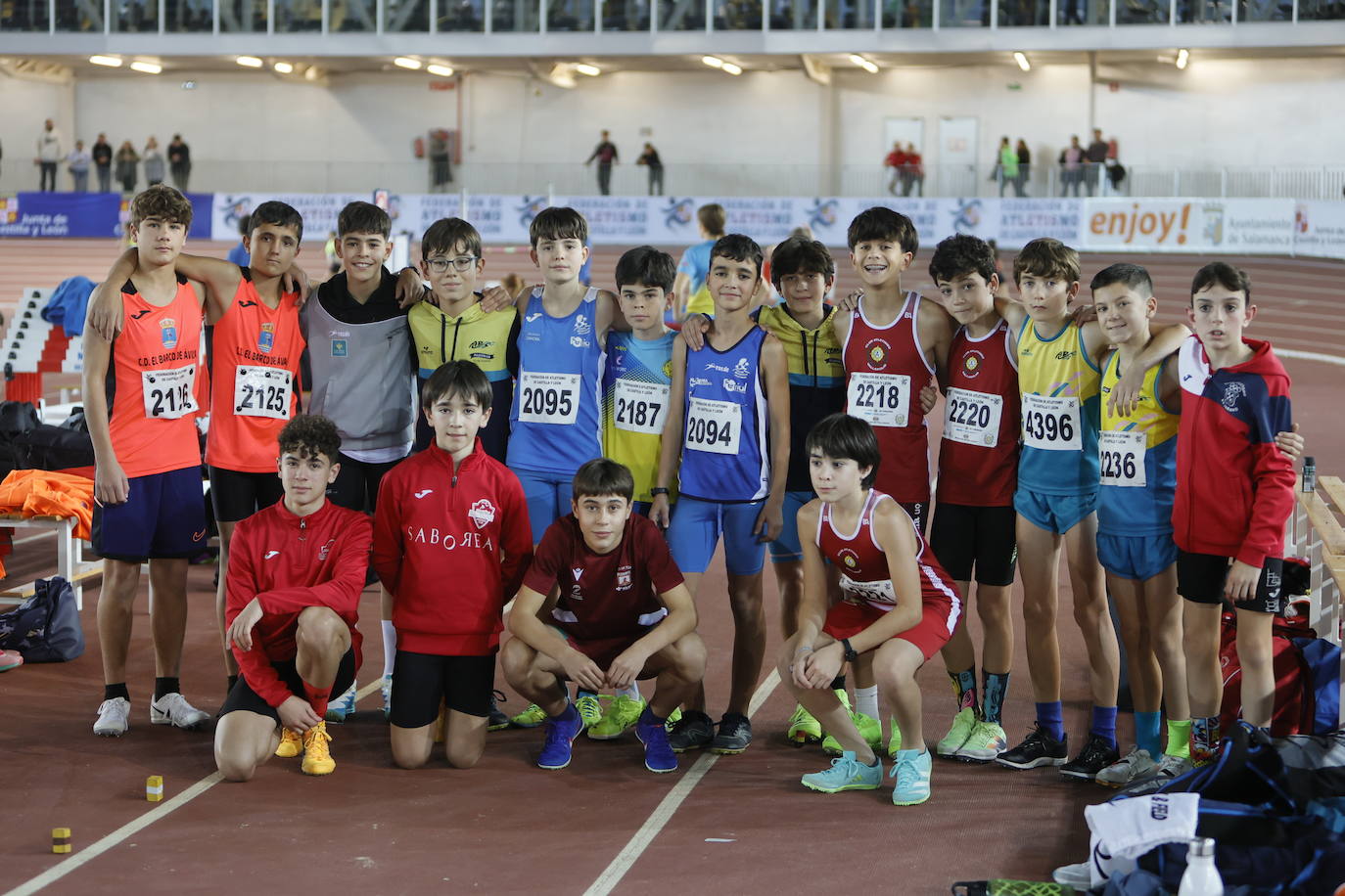 Las imágenes de una gran tarde de atletismo en la Carlos Gil Pérez