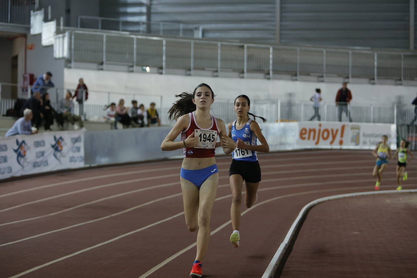 Las imágenes de una gran tarde de atletismo en la Carlos Gil Pérez