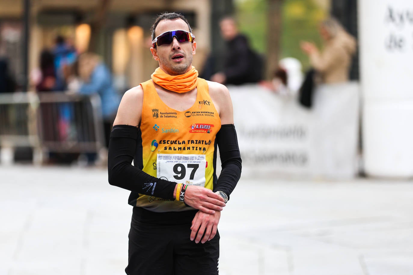 Salamanca corre con sus médicos y Javier Alves y Verónica Sánchez son los más rápidos