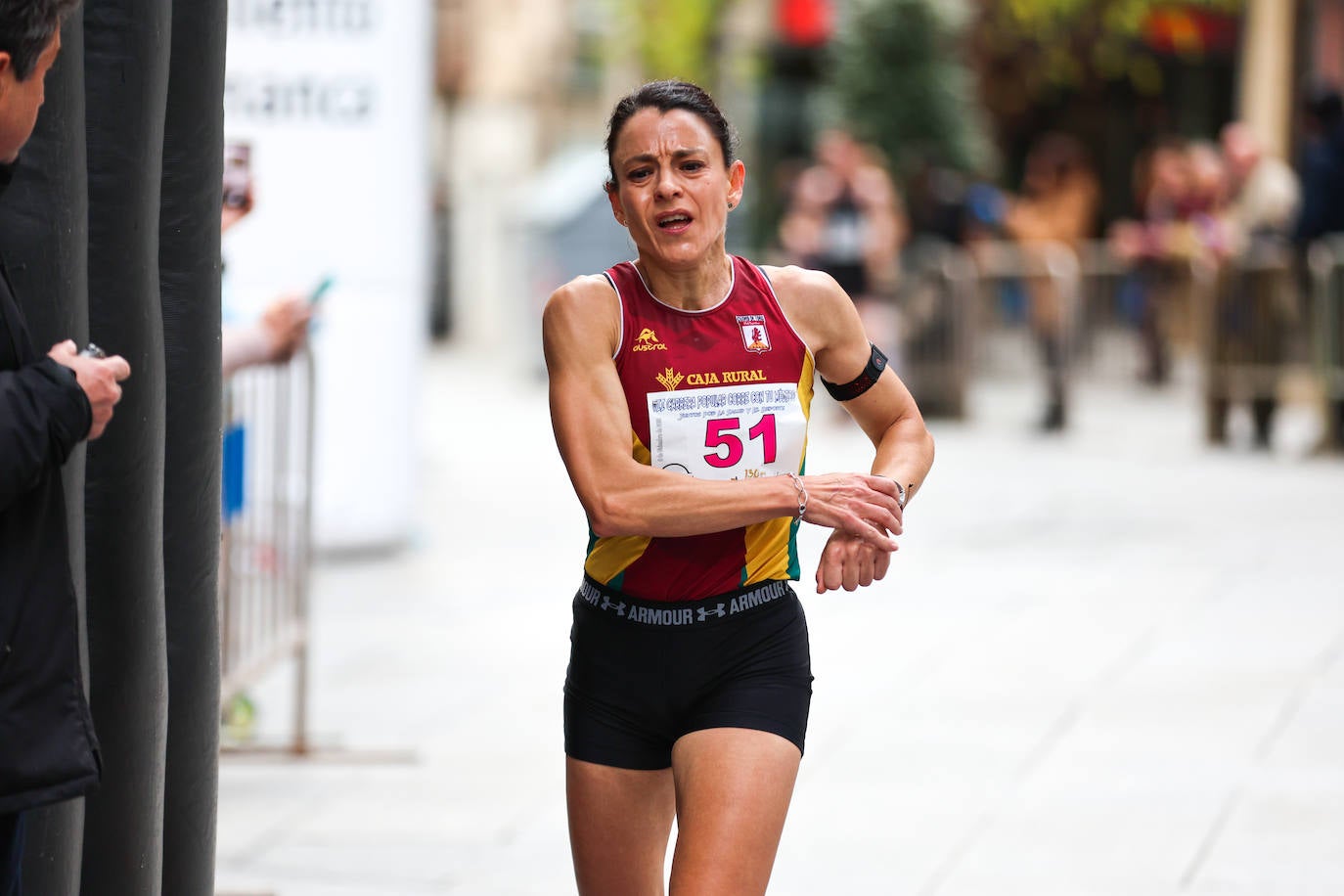 Salamanca corre con sus médicos y Javier Alves y Verónica Sánchez son los más rápidos