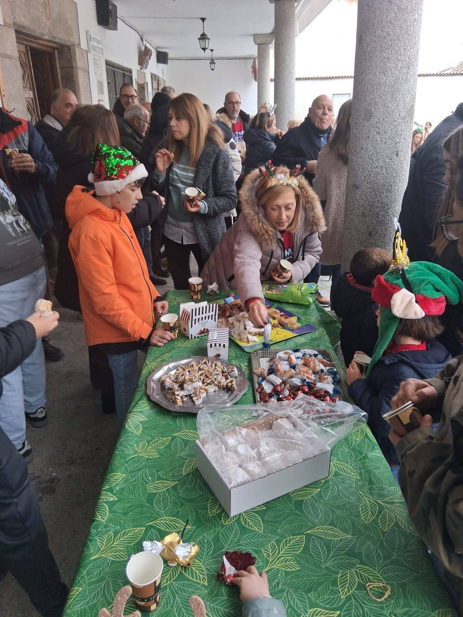 Celebración anticipada del fin de año en Salmoral