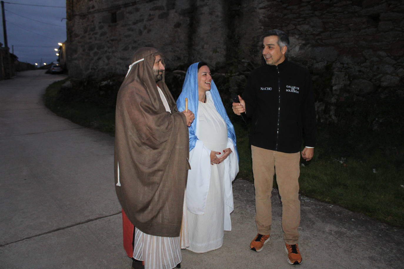 Gallegos de Solmirón celebra un original belén viviente