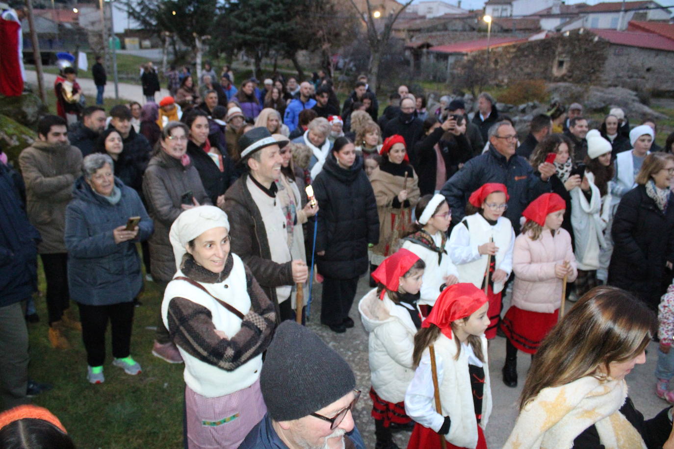 Gallegos de Solmirón celebra un original belén viviente