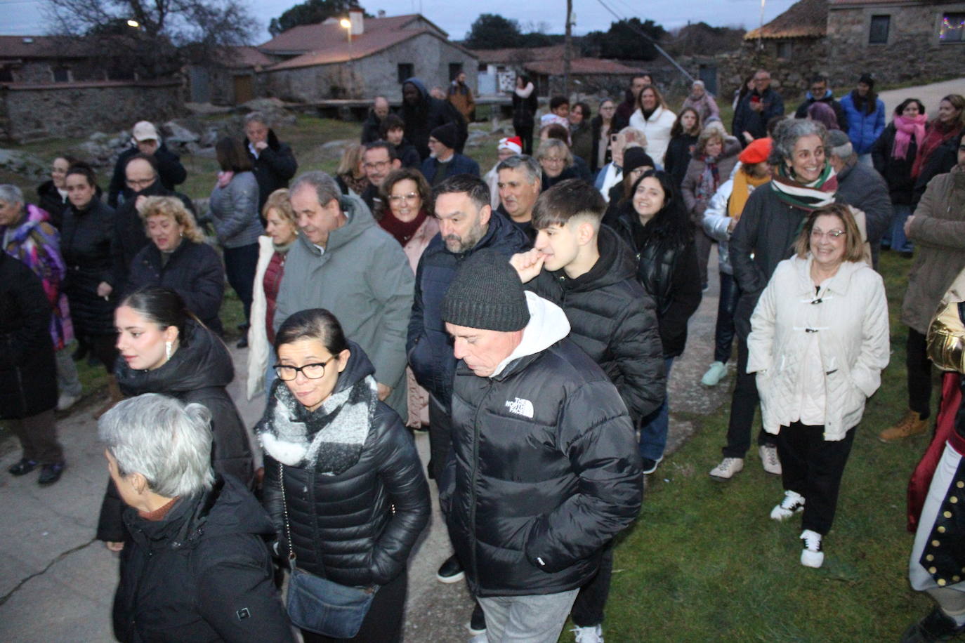 Gallegos de Solmirón celebra un original belén viviente