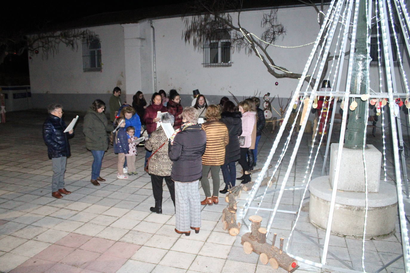 La Tala inaugura su Navidad