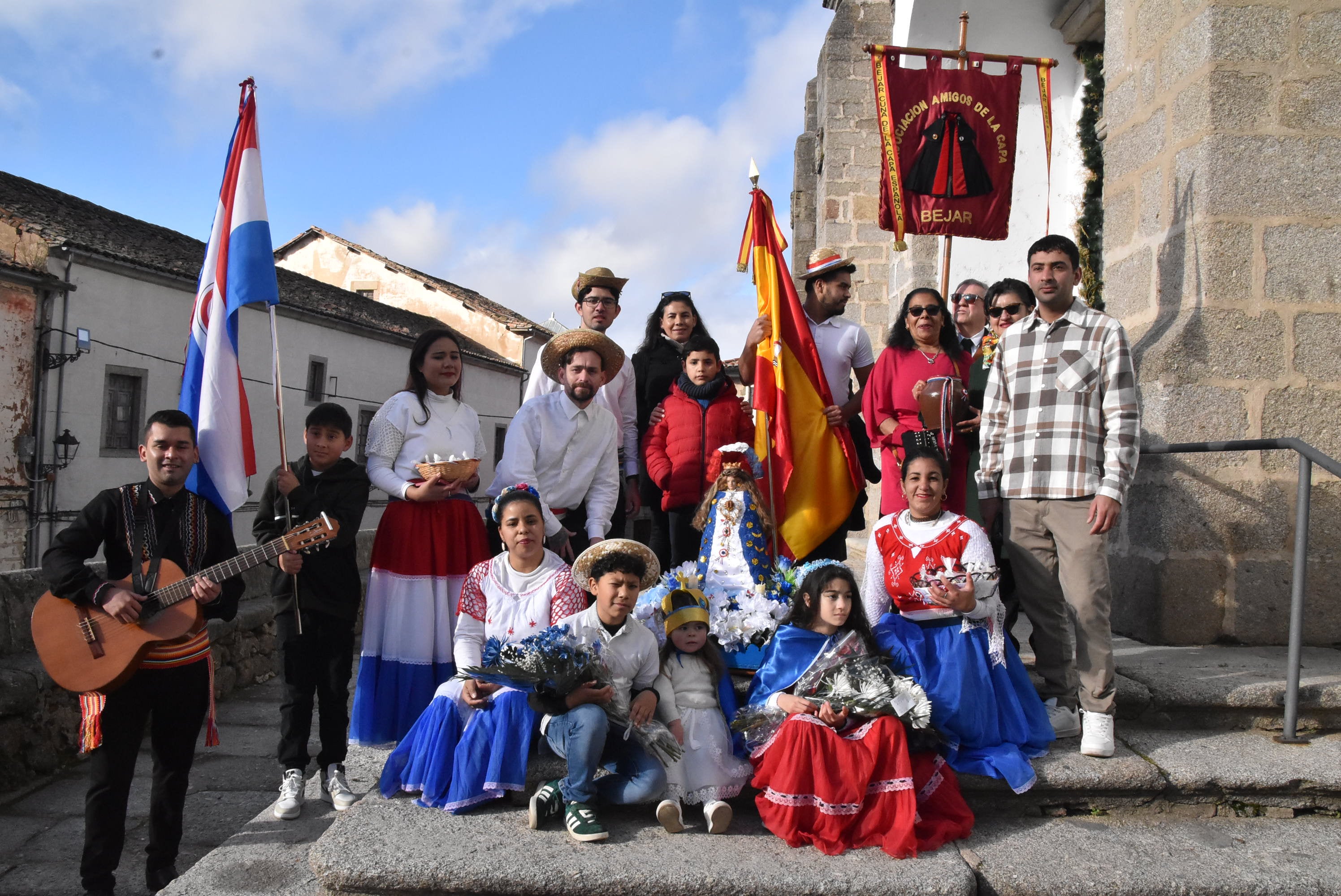 Procesión con la Virgen de Caacupé en Béjar