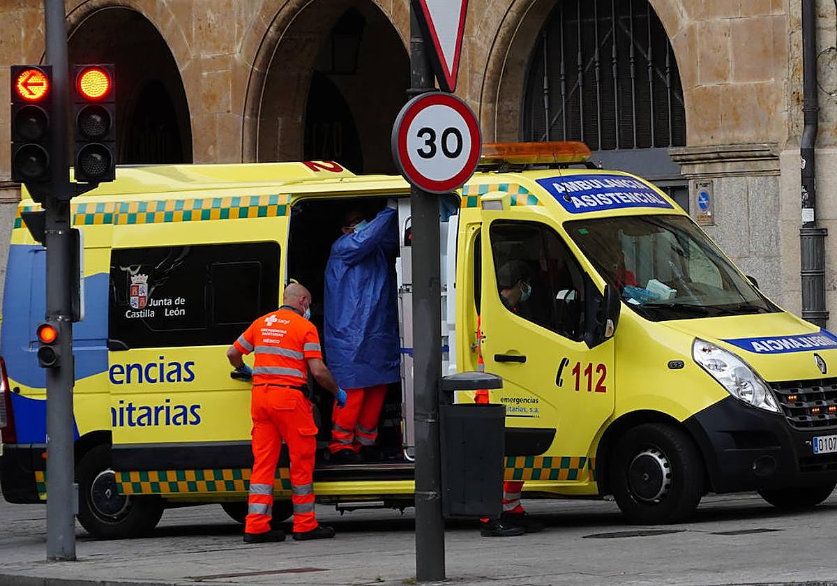 Tres avisos al 112 desde los colegios electorales de Salamanca durante ...