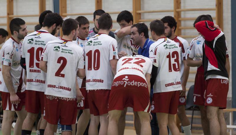 El Naturhouse se aferra al segundo puesto con un claro triunfo