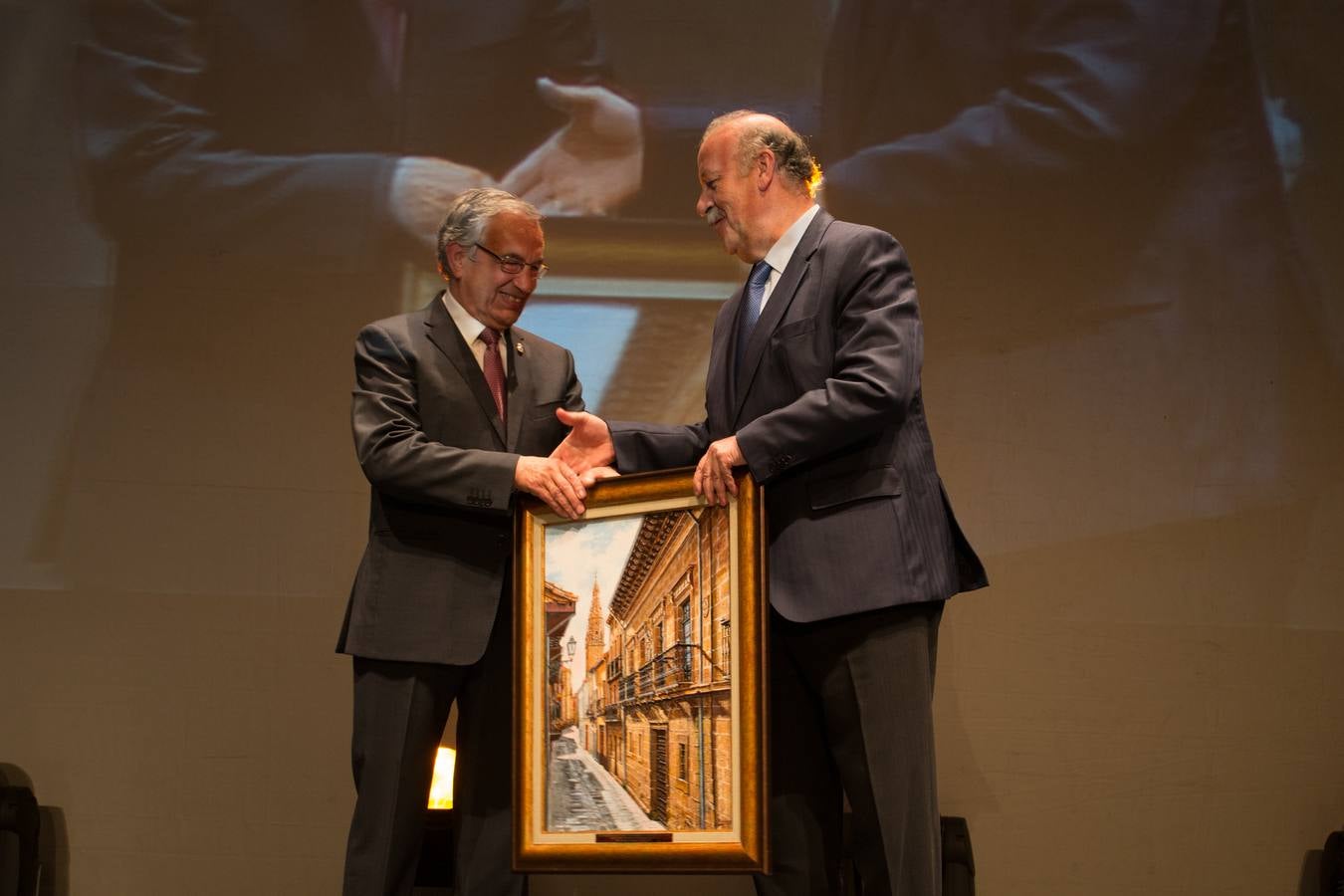 Del Bosque revoluciona Santo Domingo en los Premios del Deporte