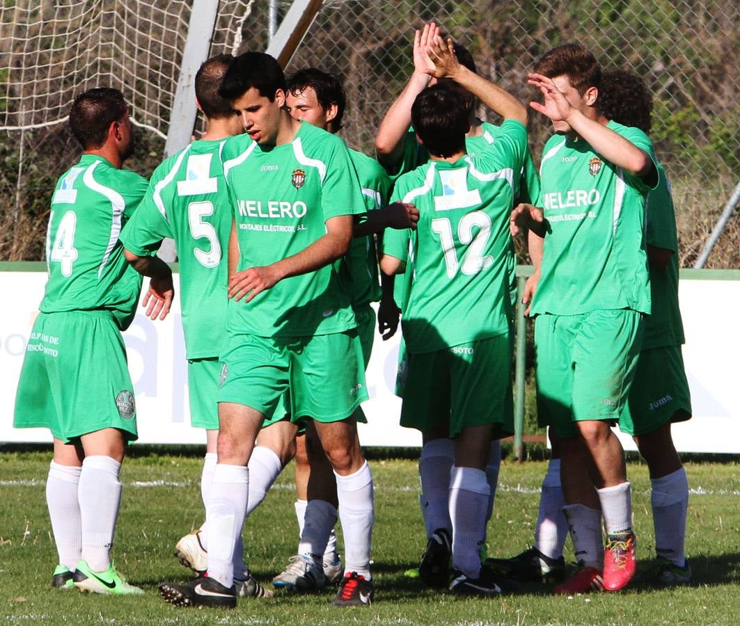 La penúltima jornada de Tercera en imágenes