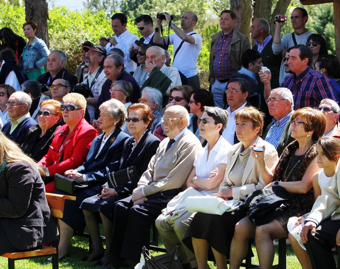 Las Doncellas procesionan en Sorzano