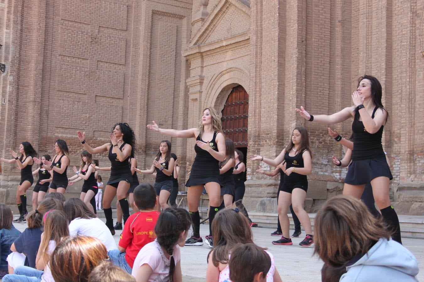 Alfaro despide las Fiestas de la Primavera