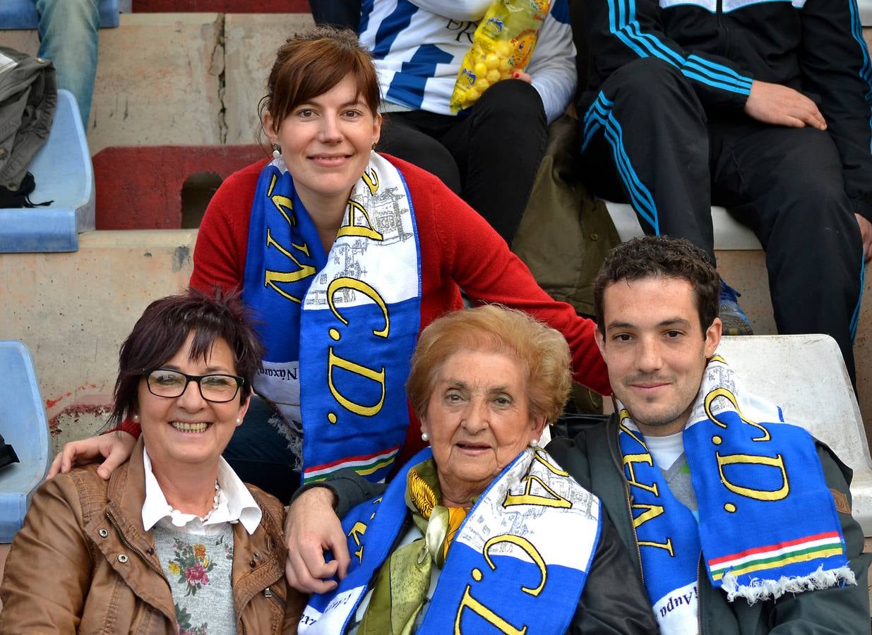 La afición y el partido en el Náxara-Puertollano