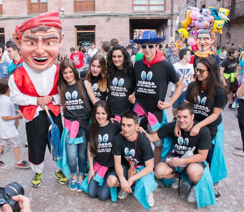 Primer día de las fiestas por Santa Bárbara en Ezcaray