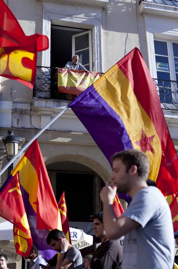 Unas 400 personas se reúnen en Logroño &#039;por la consulta ciudadana&#039; sobre la República