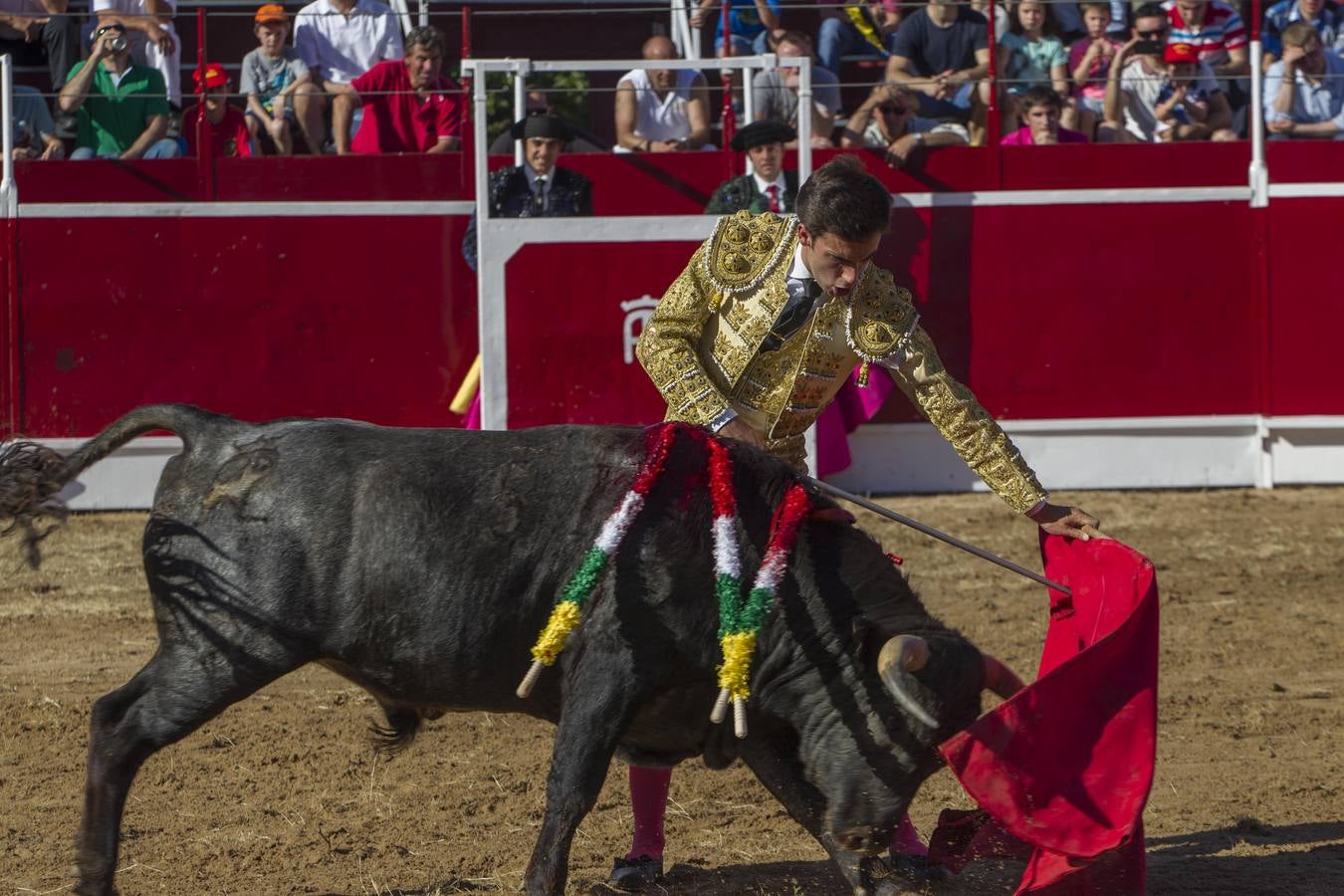 Fernando Flores gana el XII BolsínTaurino de La Rioja