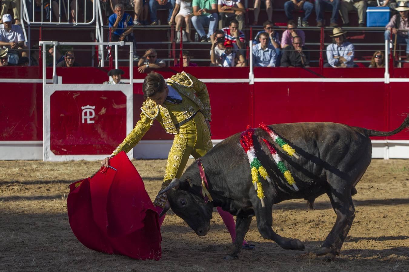 Fernando Flores gana el XII BolsínTaurino de La Rioja