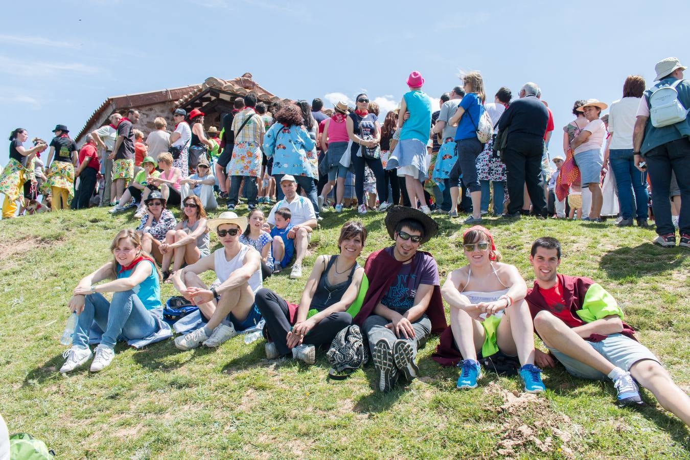 La romería a Santa Bárbara, en el día grande de las fiestas de Ezcaray