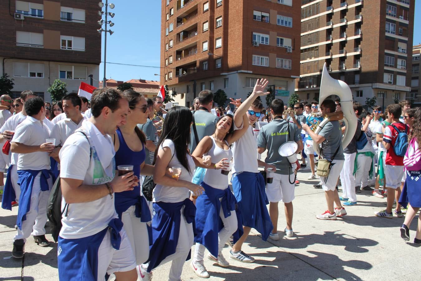 Concentración de 1.600 peñistas en Arnedo