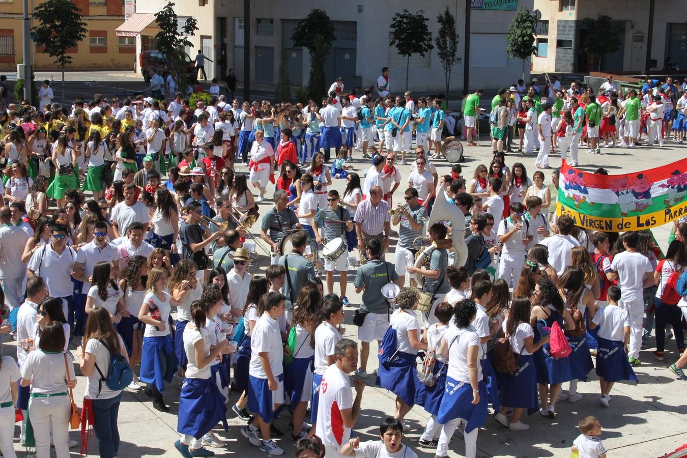 Concentración de 1.600 peñistas en Arnedo