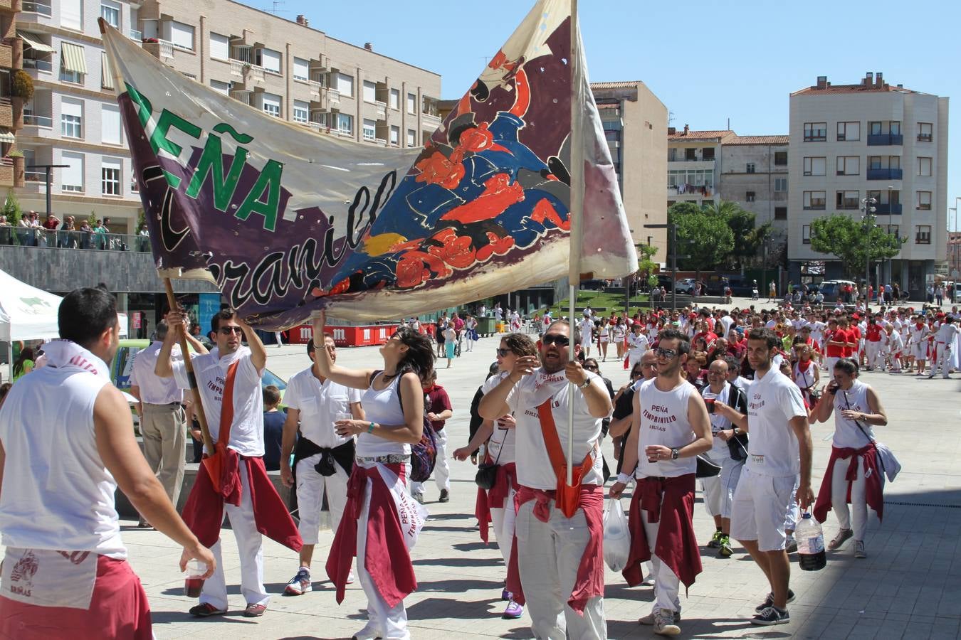 Concentración de 1.600 peñistas en Arnedo