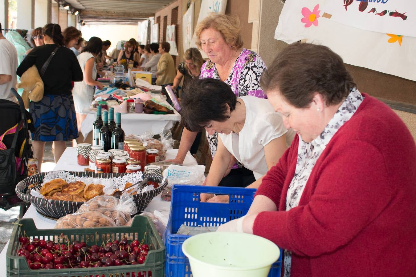 Santo Domingo acoge el Mercado Solidario de Cáritas