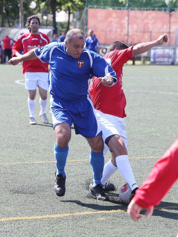 Triangular con el Club Deportivo Logroñés de Veteranos, Zaragoza y Villegas