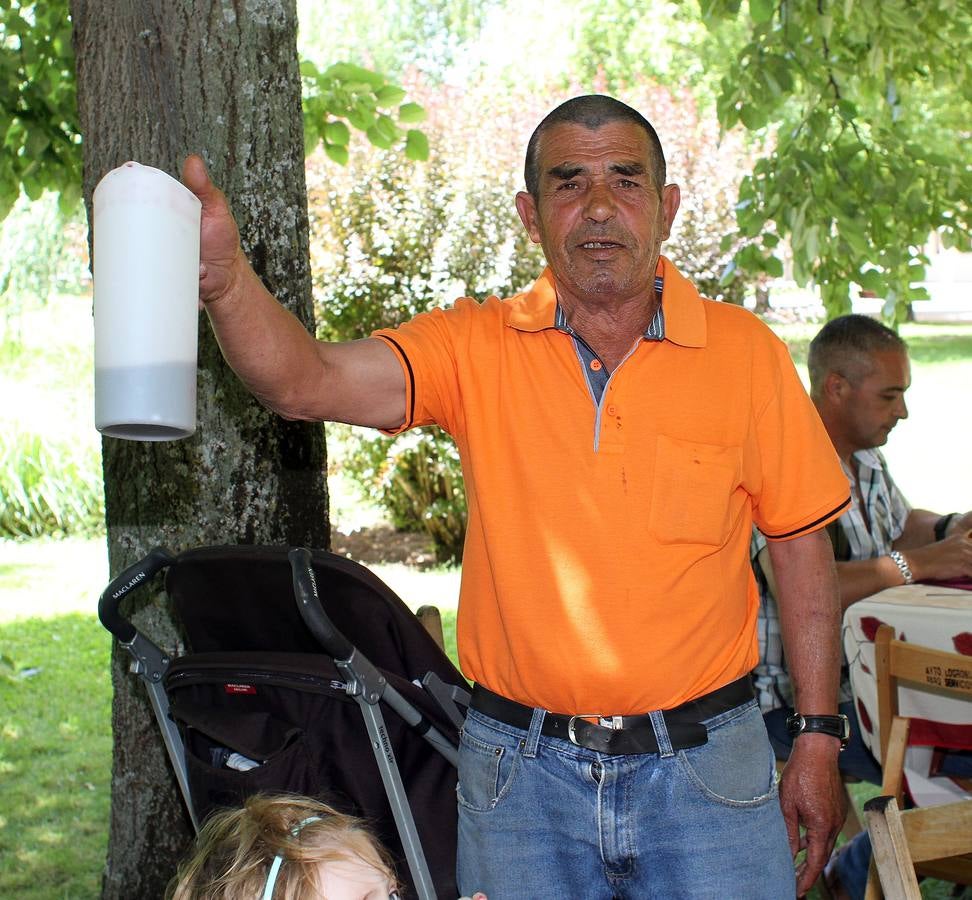 Comida de hermandad del barrio de San Antonio