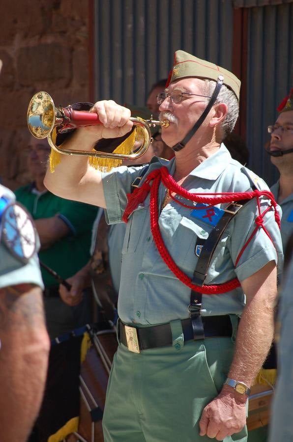 Homenaje en Hormilla de los Caballeros Legionarios al cabo Terrero