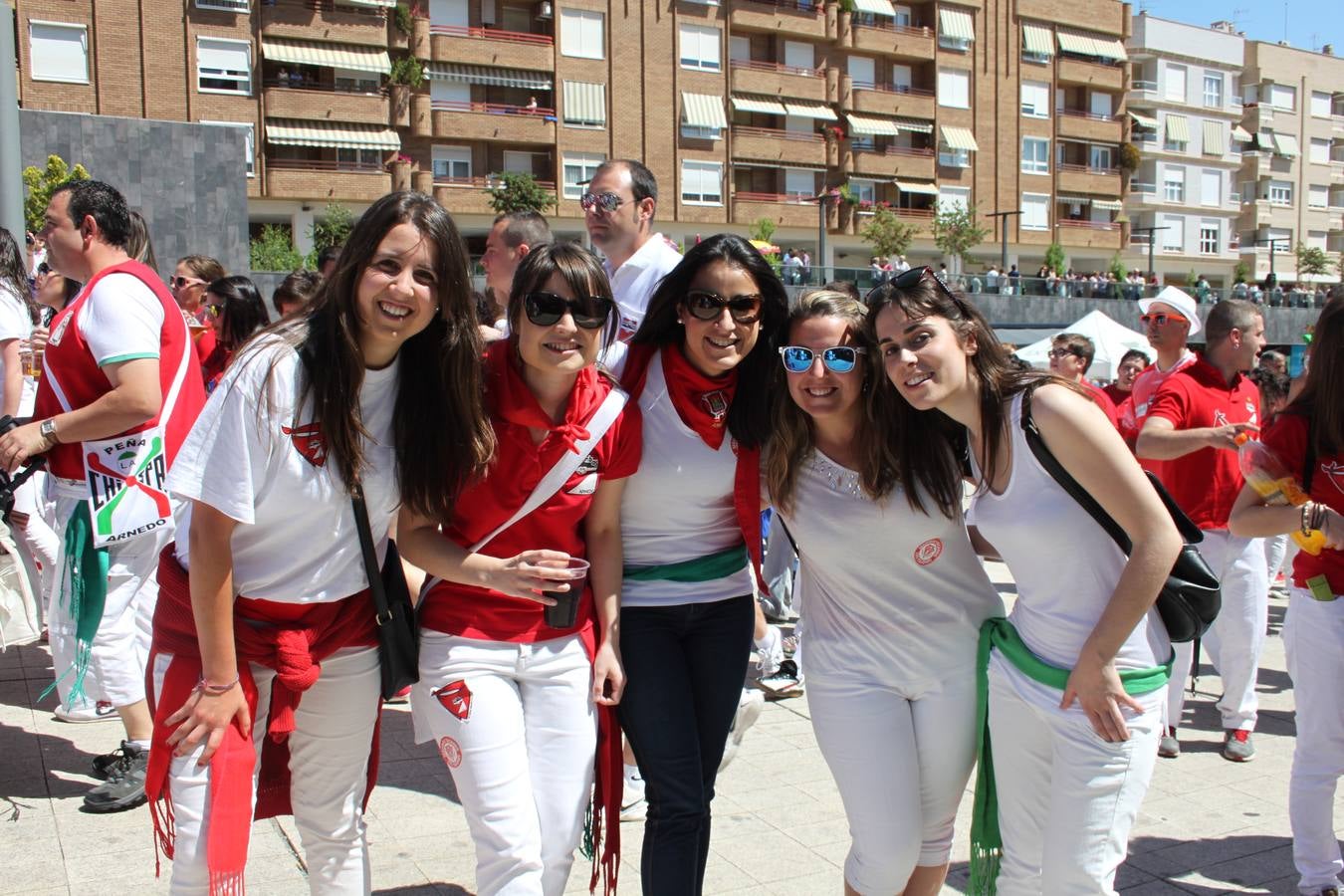 Pasacalles de la Concentración de Peñas en Arnedo