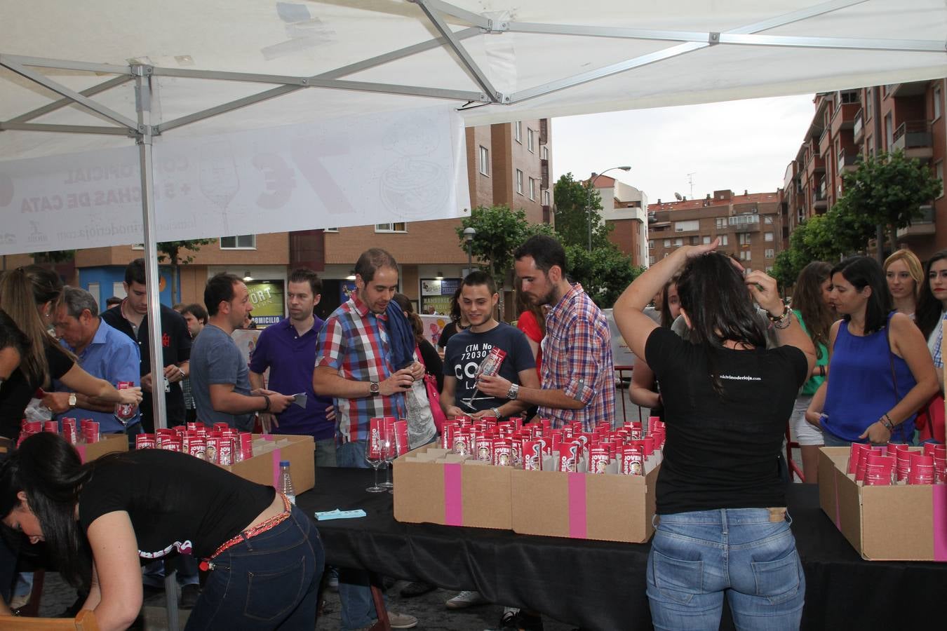 Ambiente en el Riojano Joven y Fresco (y 7)