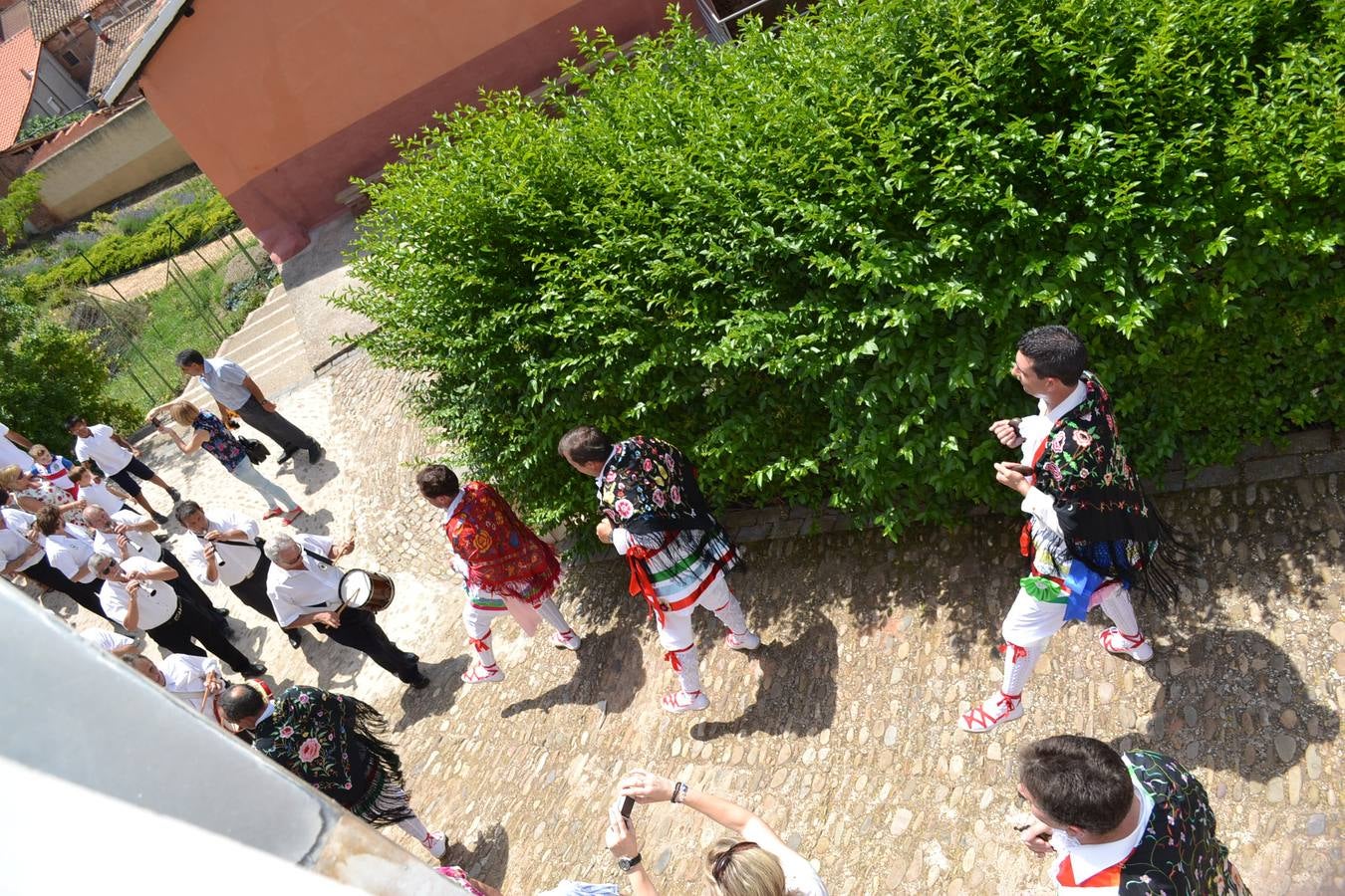 Danza de la Virgen Blanca en Ventosa