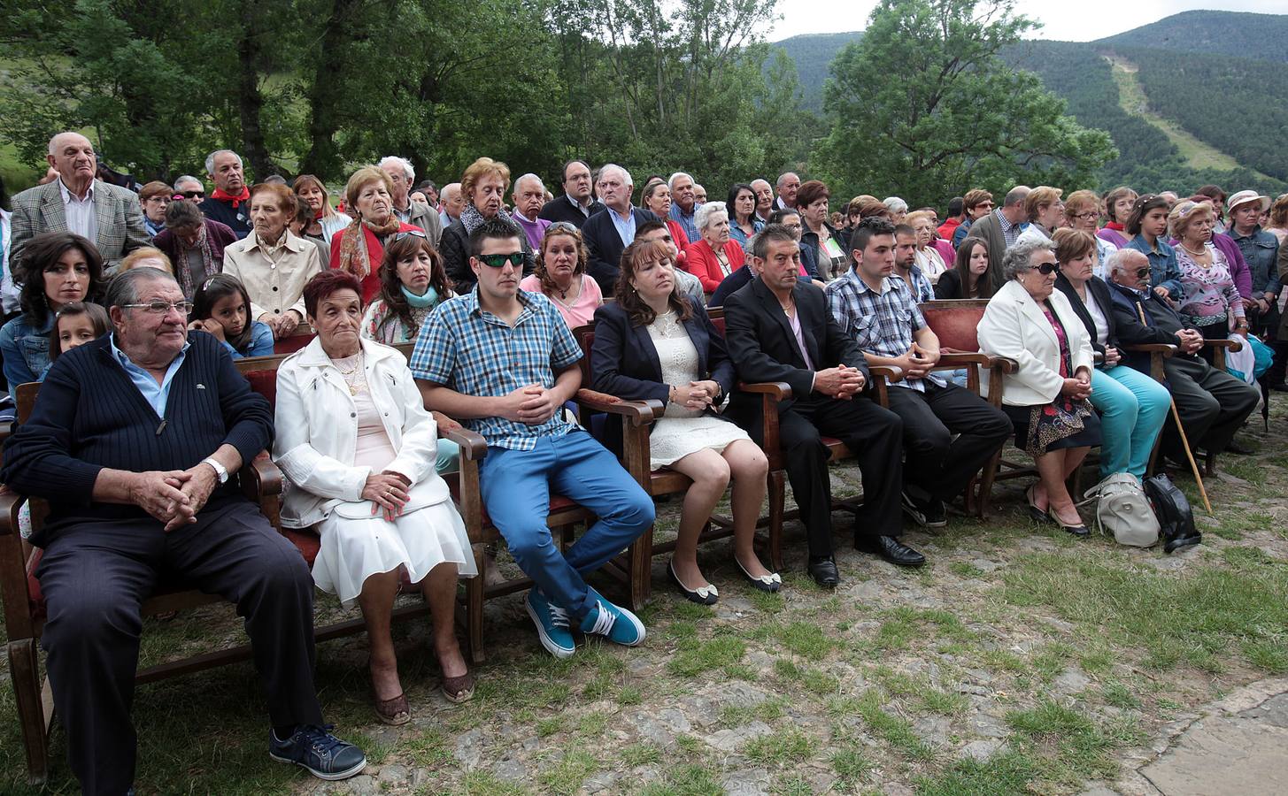 Villoslada celebra la Caridad Grande en Lomos de Orios (II)