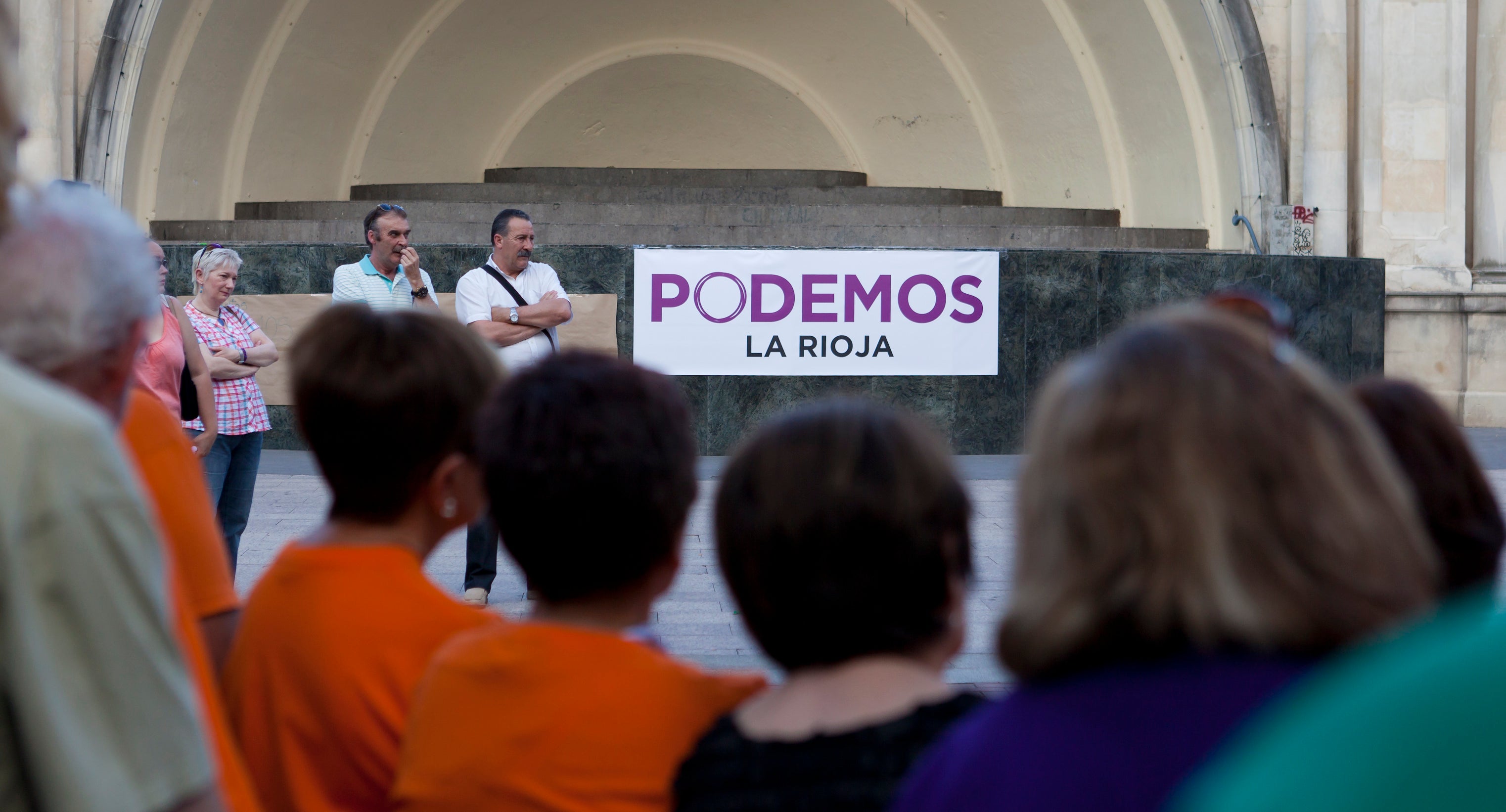 Podemos sale a la calle en Logroño