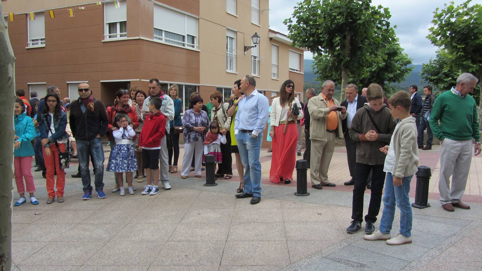 Entrena honra a San Cristobal