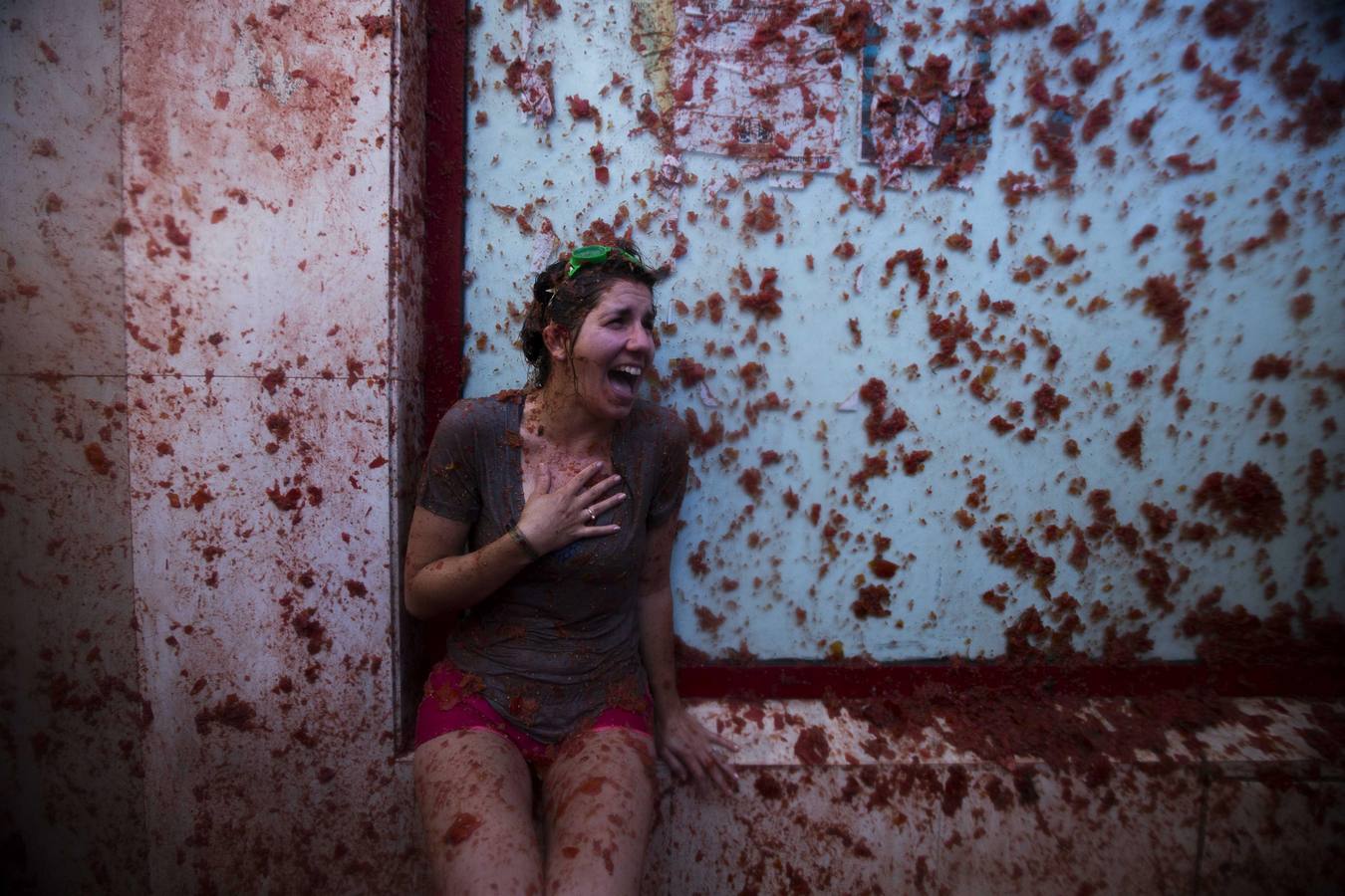 La Tomatina vuelve a teñir de rojo Buñol