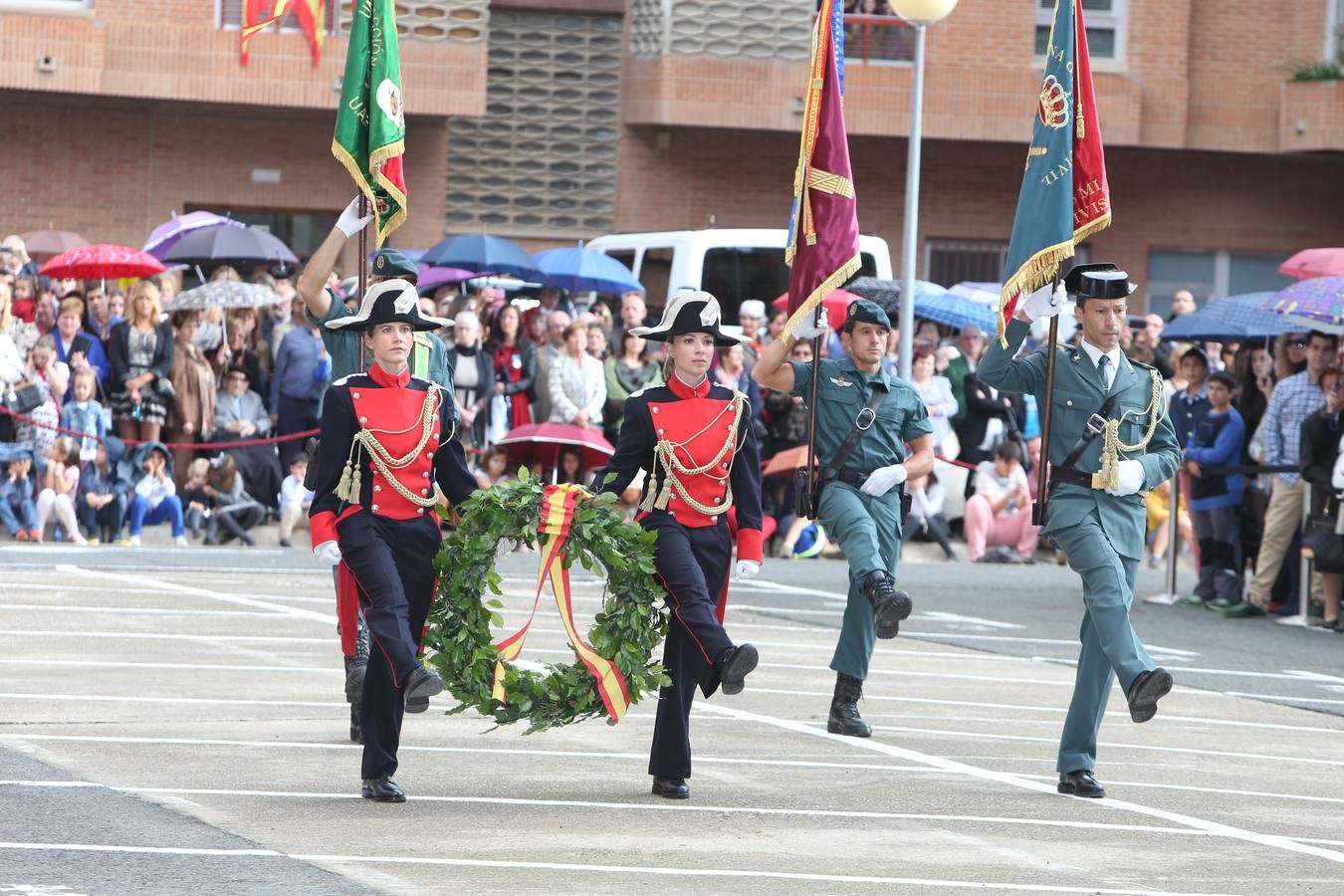 La Guardia Civil celebra la virgen del Pilar (II)