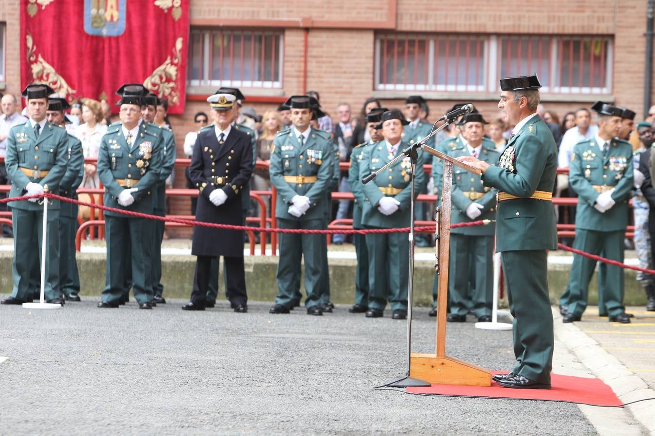 La Guardia Civil celebra la virgen del Pilar (II)