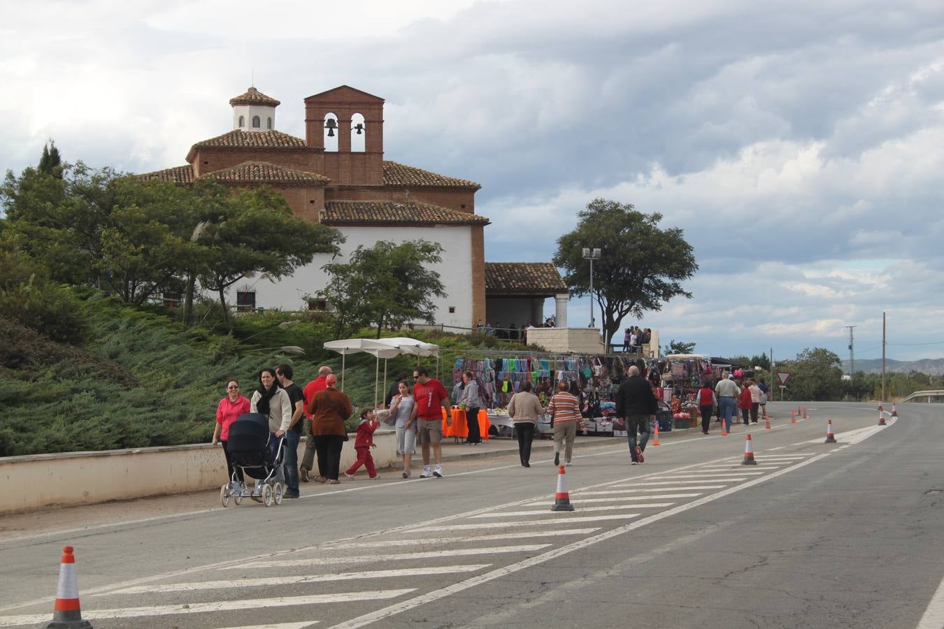 Romería del día del Pilar en Alfaro