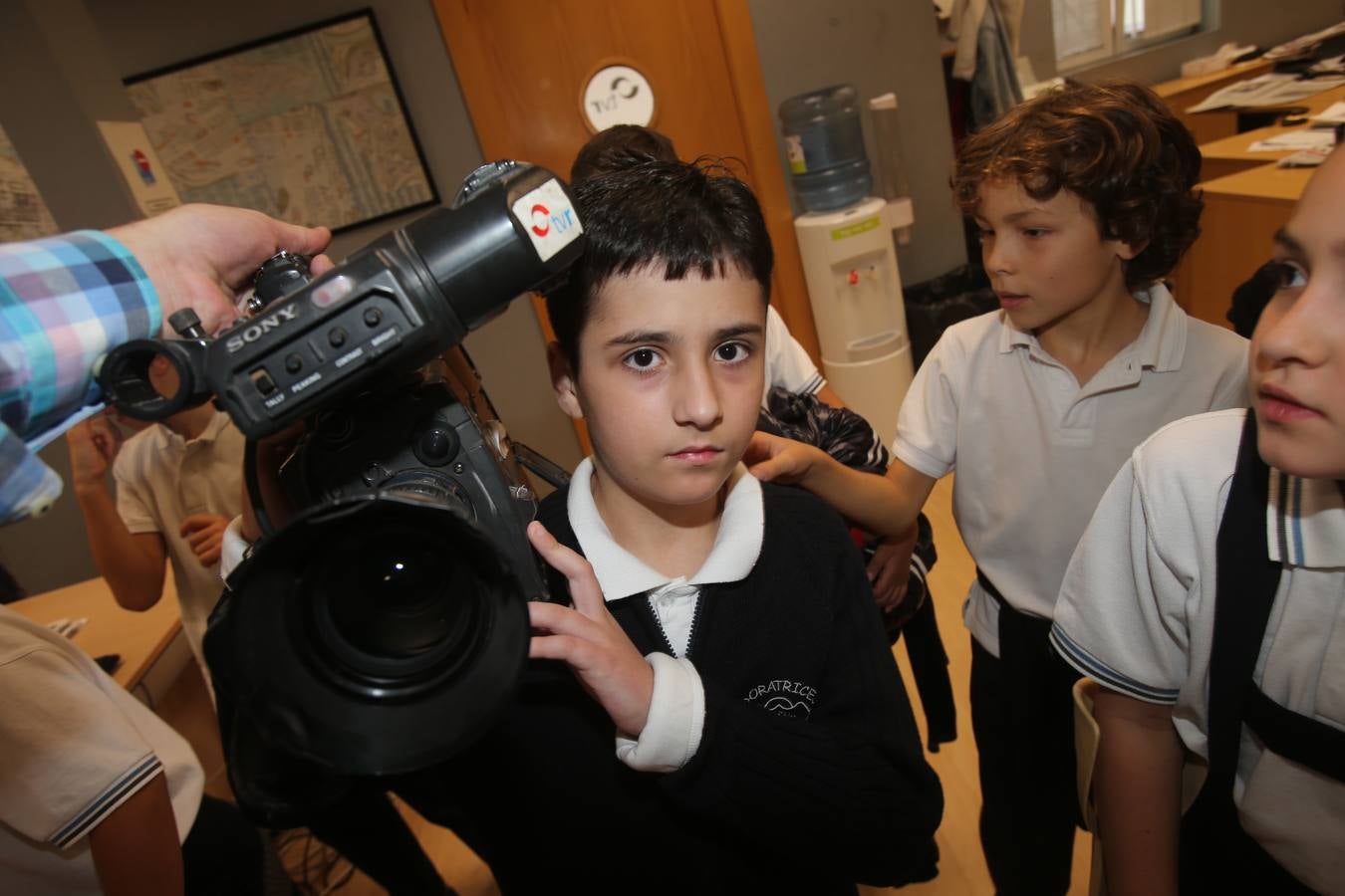 Los alumnos de 5º A del Colegio Adoratrices de Logroño visita la multimedia de Diario LA RIOJA