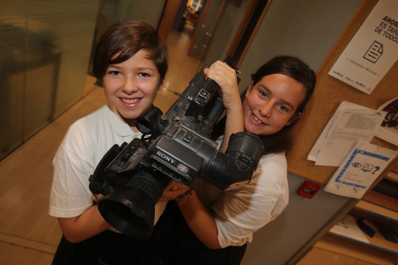 Los alumnos de 5º A del Colegio Adoratrices de Logroño visita la multimedia de Diario LA RIOJA