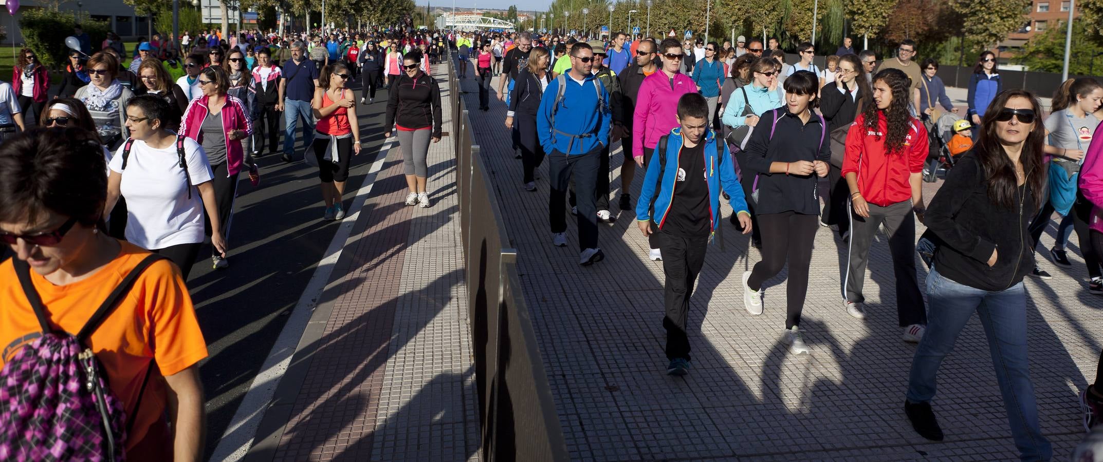 Multitudinaria Marcha Aspace