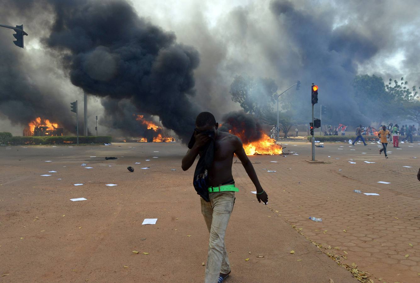 Protestas en Burkina Faso tras instaurarse un gobierno de transición