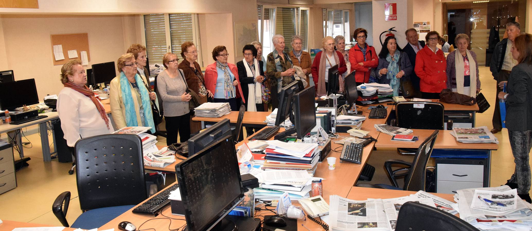 Los alumnos del programa &#039;Vida Sana&#039; visitan la multimedia de Diario LA RIOJA