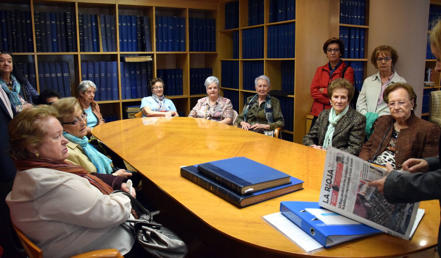 Los alumnos del programa &#039;Vida Sana&#039; visitan la multimedia de Diario LA RIOJA